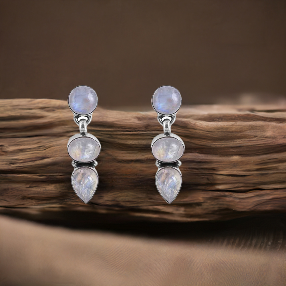 Rainbow Moonstone Studs Earring In 925 Sterling Silver Jewelry 925SE15