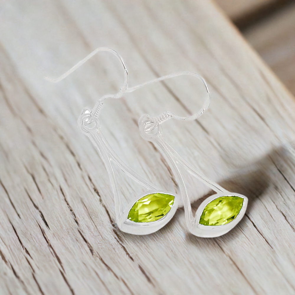 925 Sterling Silver Handmade Earrings In Peridot Gemstone Jewelry 925SE349
