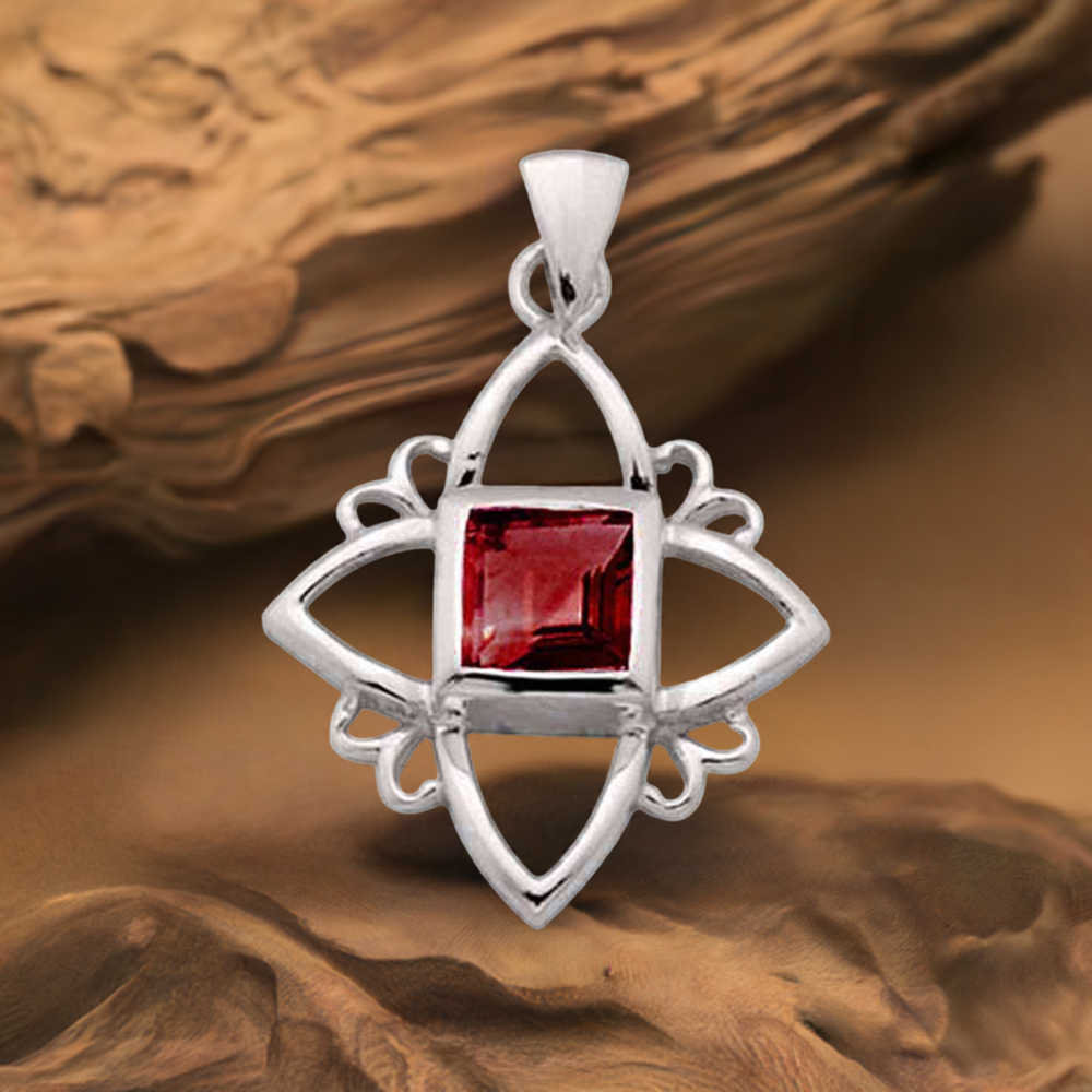 Garnet Gemstone Pendants In 925 Solid Silver Jewelry 925SP1564