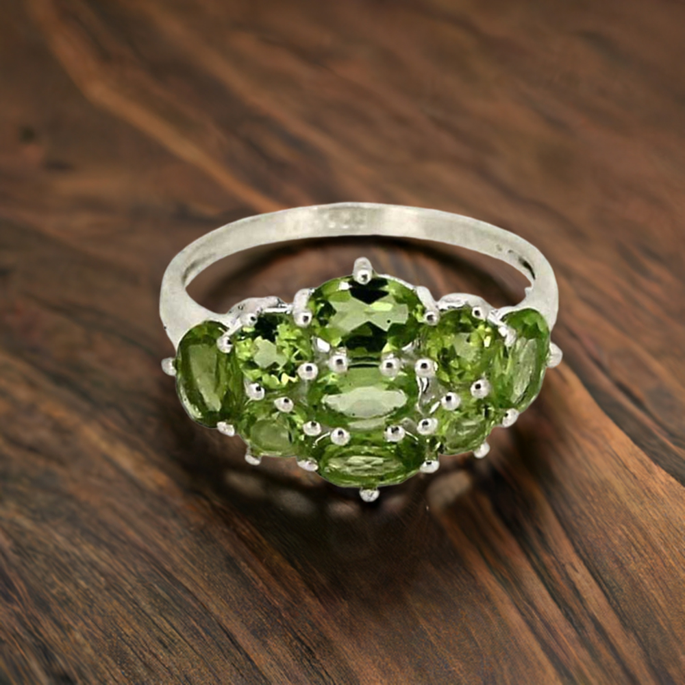 Natural Peridot Gemstone Ring In Sterling Silver 925SR01-1