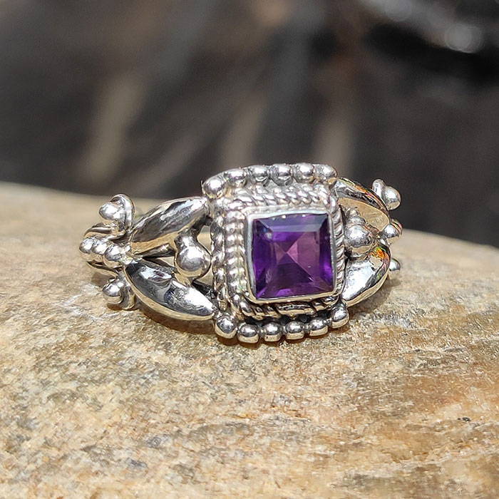 Antique Style Silver Amethyst Gemstone Rings SSR103