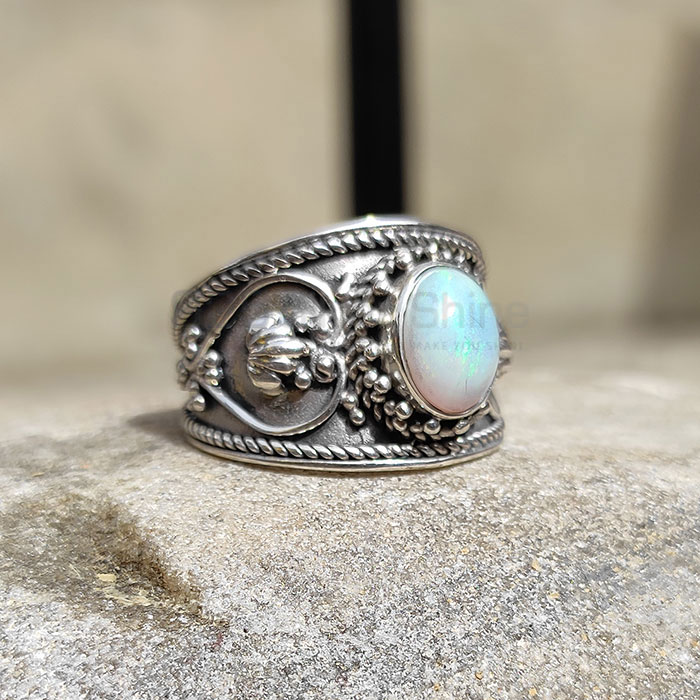 antique vintage Sterling Silver Ring In Natural Opal Gemstone SSR79