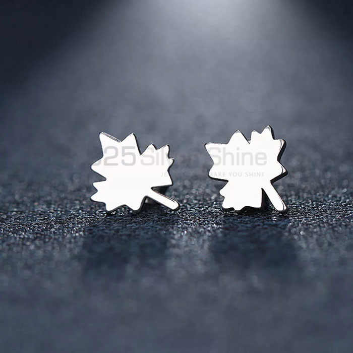 Clover Minimalist Stud Earring In 925 Sterling Silver CFME31_2