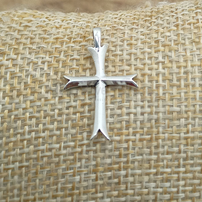 Cross Charm Pendant In Sterling Silver 925NSP06_4