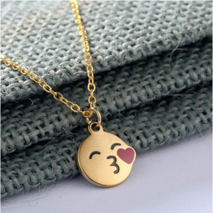 Face Love Emoji Charm Necklace In Sterling Silver SMMN438_0