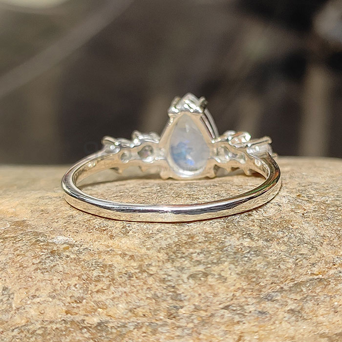 Faceted Rainbow Moonstone Ring In 925 Sterling Silver SSR65_2