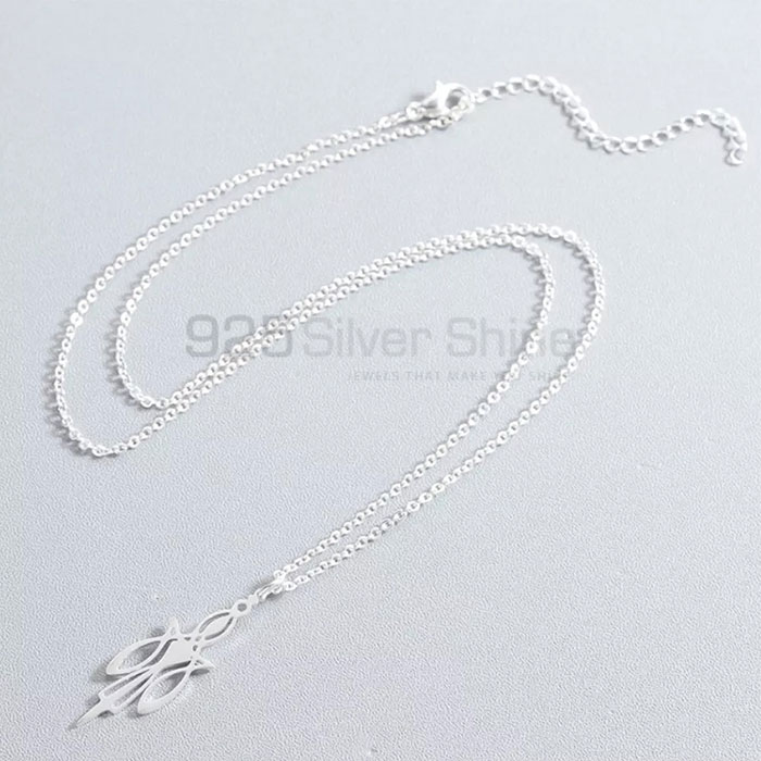 Geometric Logo Art Design Chain Necklace In 925 Silver SMMN563