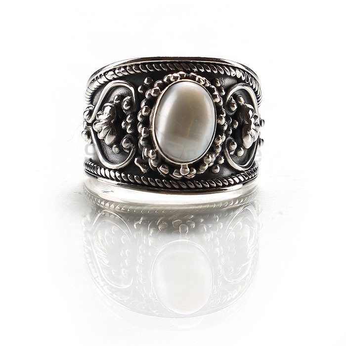 Handcrafted Pearl gemstone silver rings SSR80-2