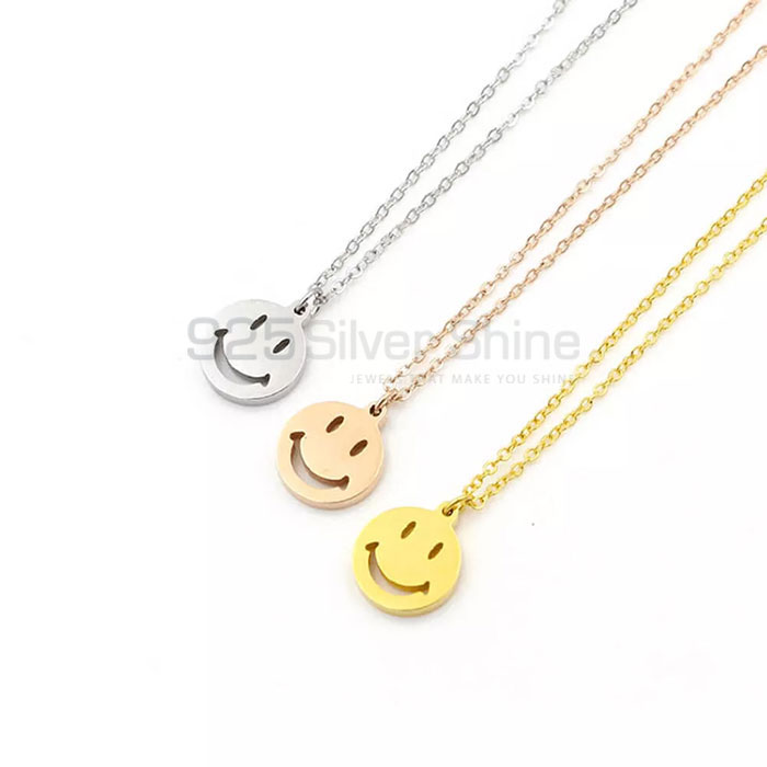 Face Smiley Charm Necklace In Sterling Silver SMMN435