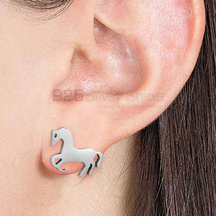 Horse Necklace, Animal Minimalist Necklace In 925 Sterling Silver AMN253_1
