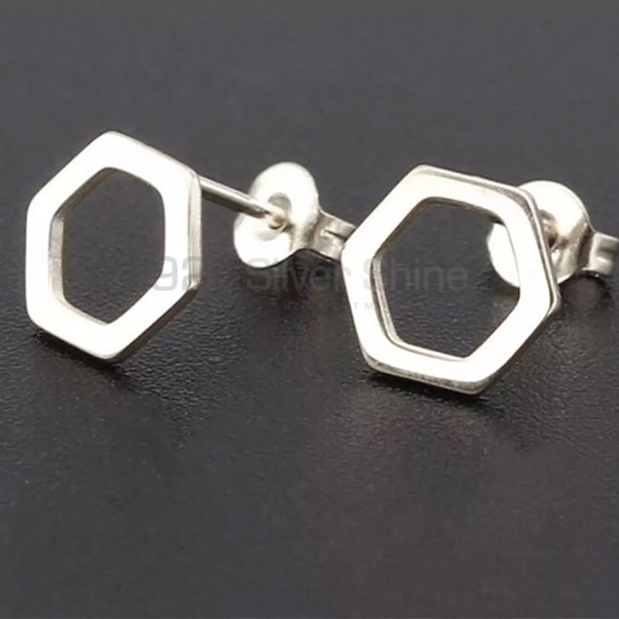 Honey Bee Minimalist Stud Earring In 925 Silver HBME333