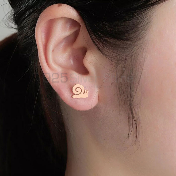 Snail Earring, Best Quality Animal Minimalist Earring In 925 Sterling Silver AME80_0