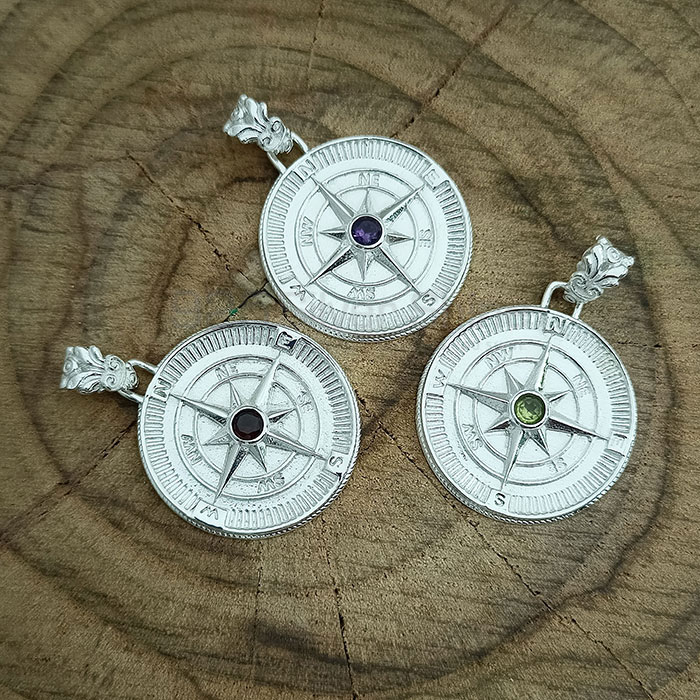 Sterling Silver Compass Pendant In Faceted Gemstone 925NSP25_0