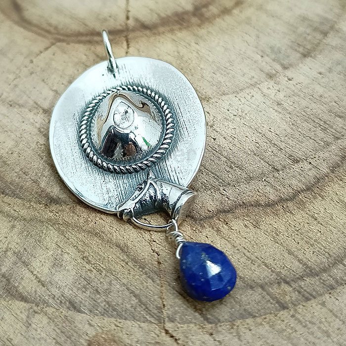Sterling Silver Horse With Cap Design Pendant In Lapis Drop Beads 925NSP23_0
