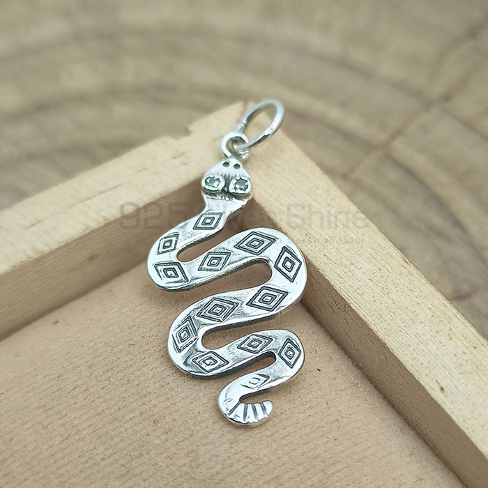 Sterling Silver Snake Pendant In CZ Gemstone 925NSP04_3