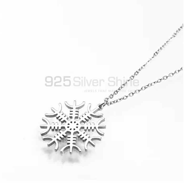 Stunning Snow Charm Chain Necklace In 925 Silver SNMN455