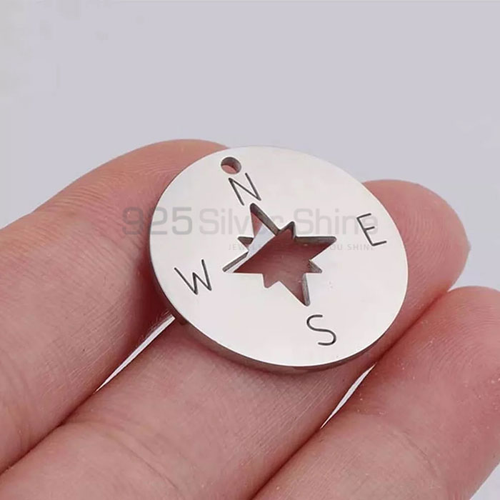 Stylish Minimalist Compass Pendant In 925 Sterling Silver Jewelry COMP48_1
