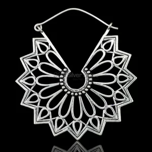 Lotus Silver earring In Sterling Silver 925ME105